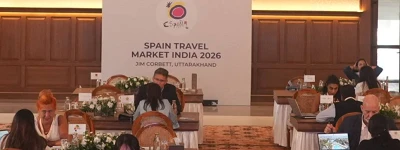 Turistas Indios. Spain Travel Market India.