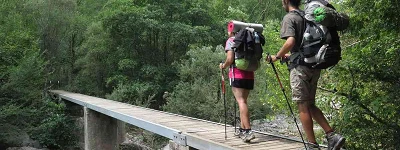Senderistas en la Senda Pirenaica GR11