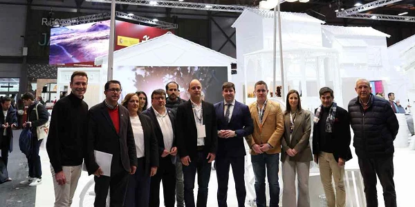Equipo del Stand La Rioja en Fitur 2026